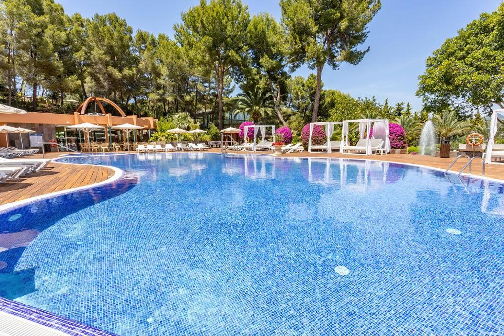 Ona Palmira Paradise Hotel 4*