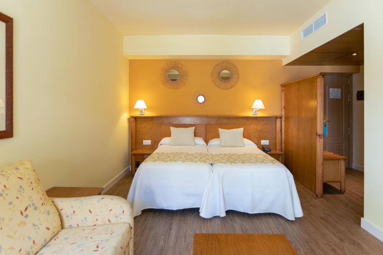 Ona Palmira Paradise Hotel 4*